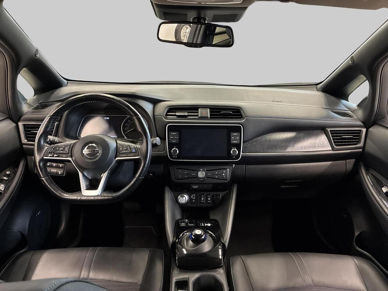Nissan Leaf vaihtoauto