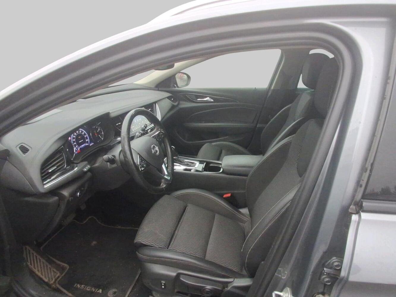 Opel Insignia vaihtoauto