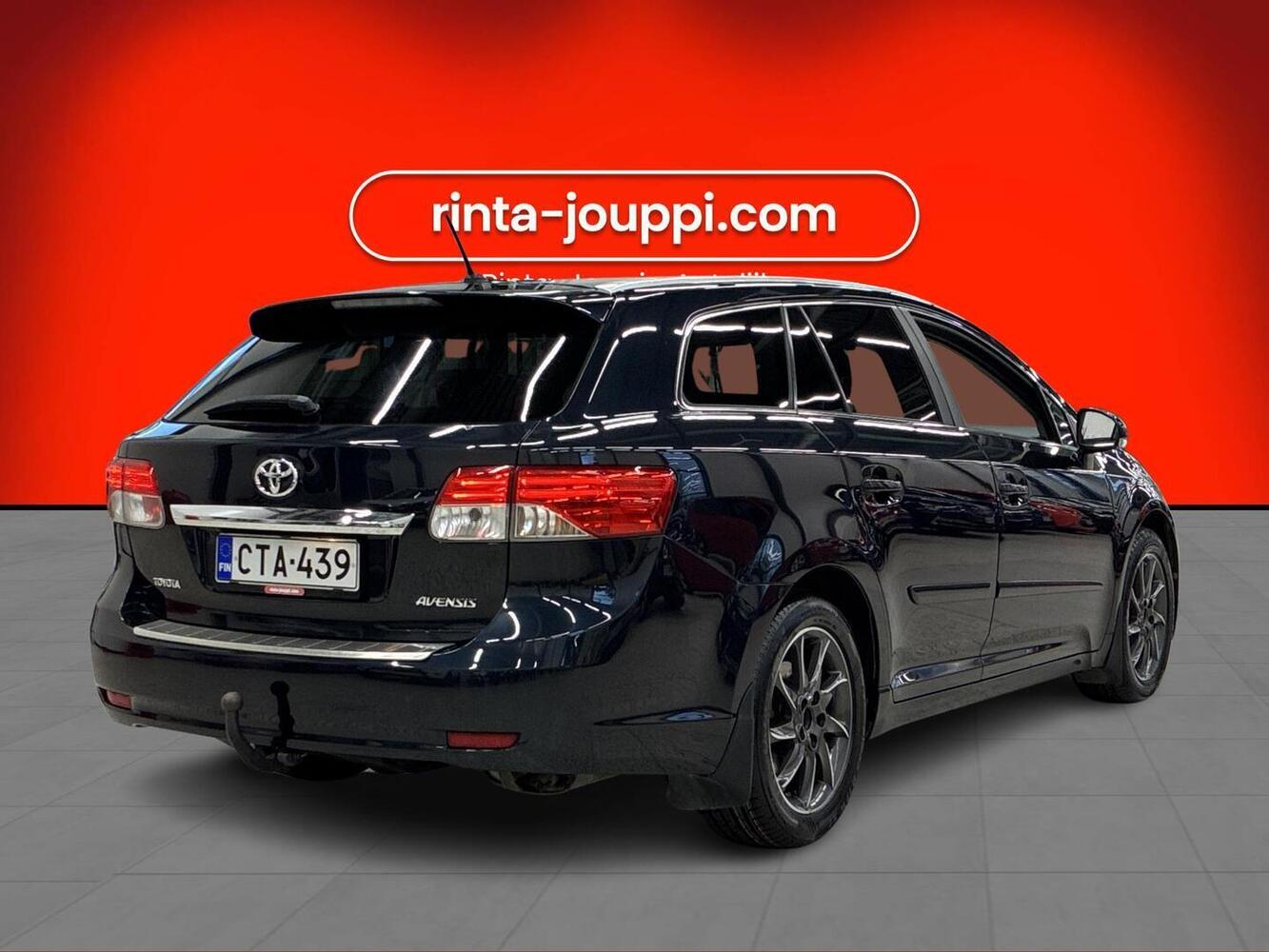 Toyota Avensis vaihtoauto
