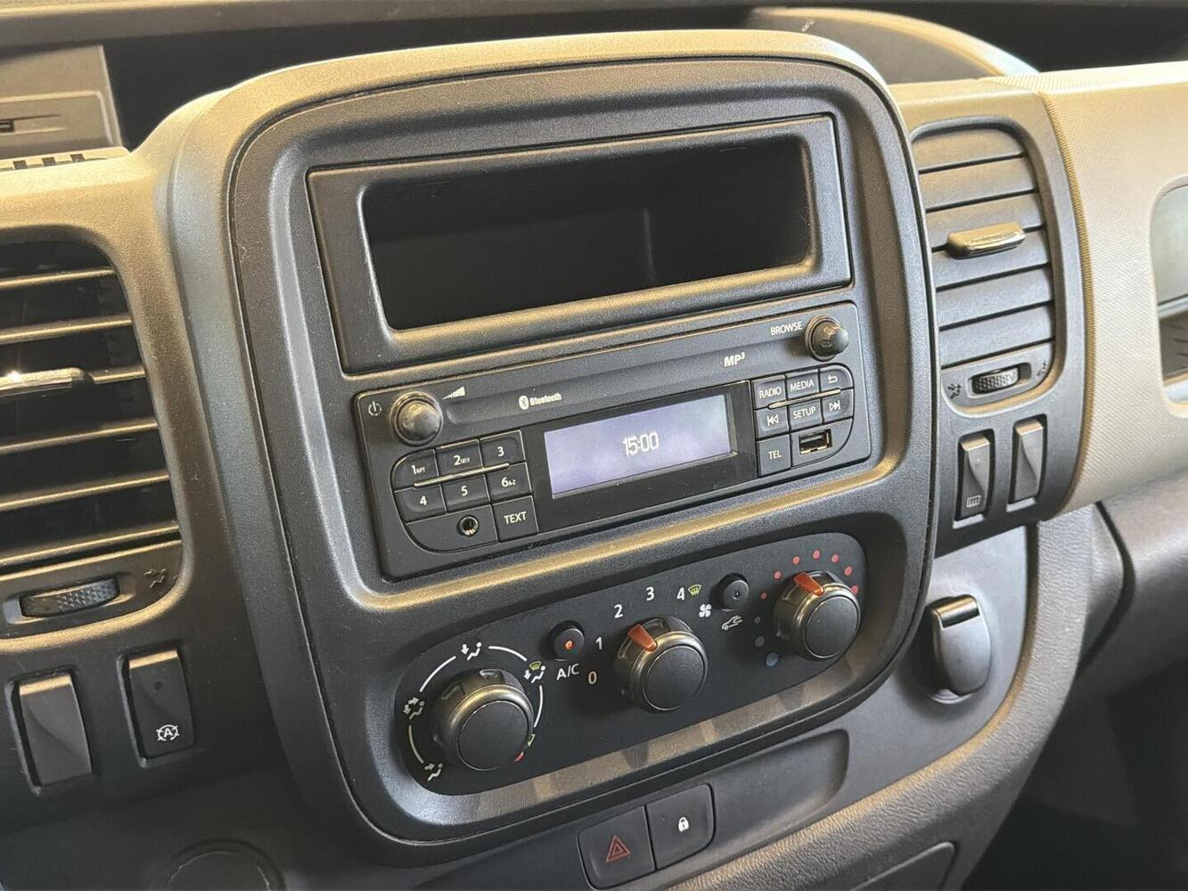 Renault Trafic vaihtoauto
