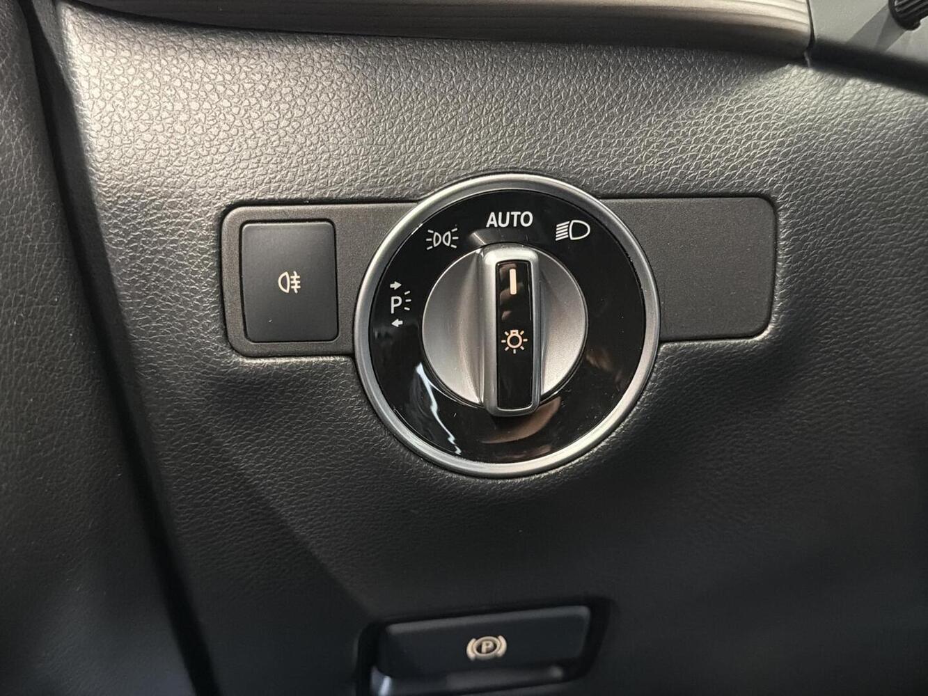 Mercedes-Benz B vaihtoauto