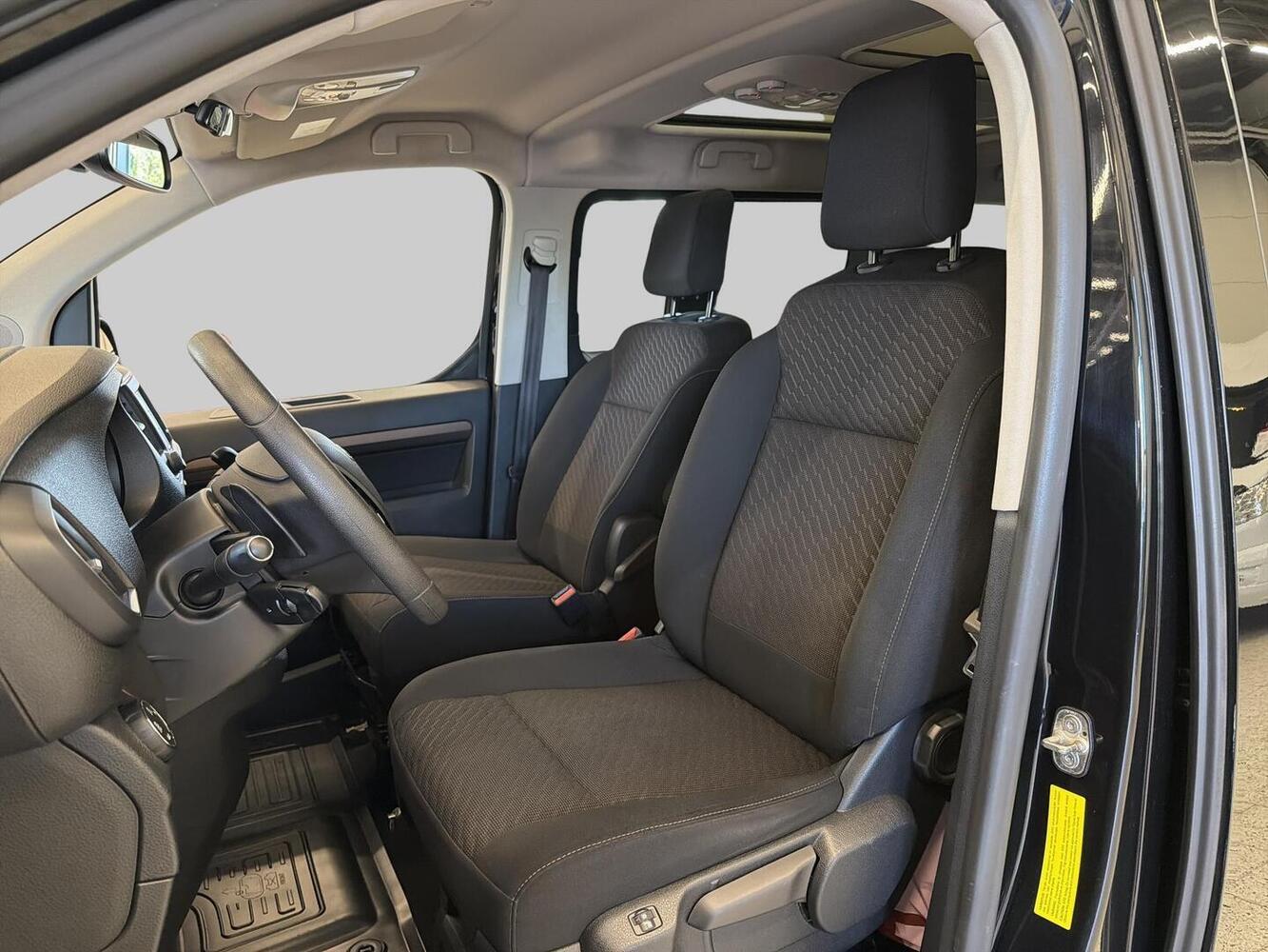 Toyota Proace Verso vaihtoauto