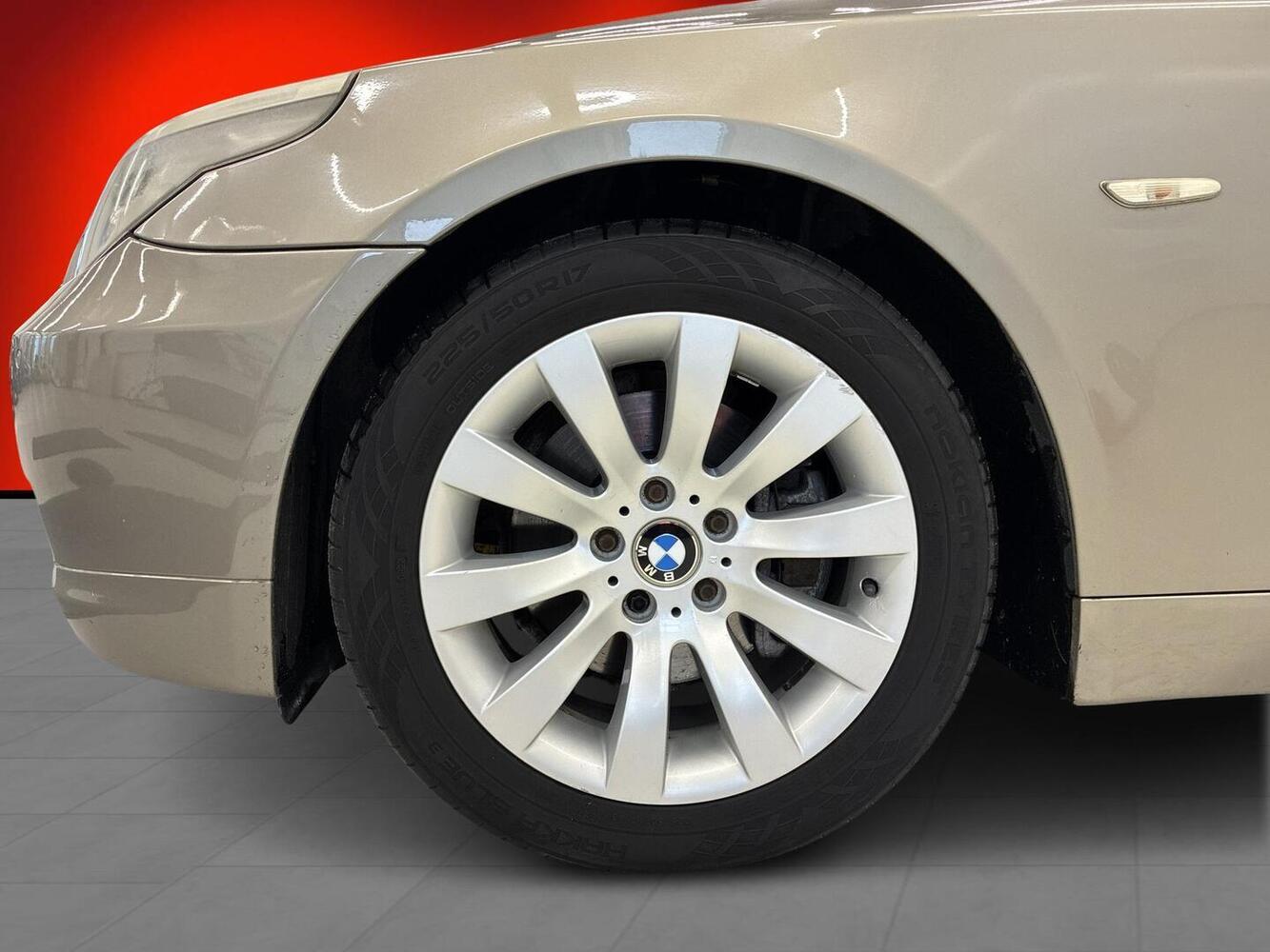 BMW 520 vaihtoauto