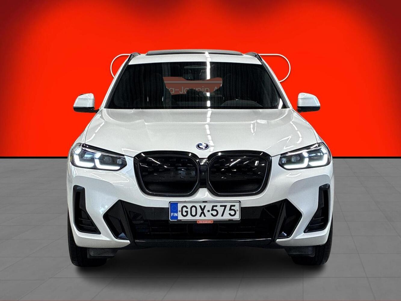 BMW iX3 vaihtoauto