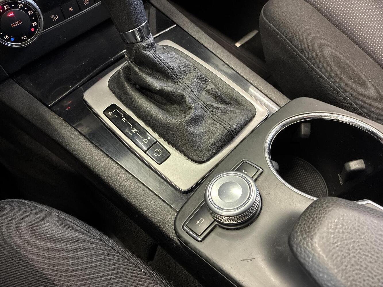 Mercedes-Benz GLK vaihtoauto