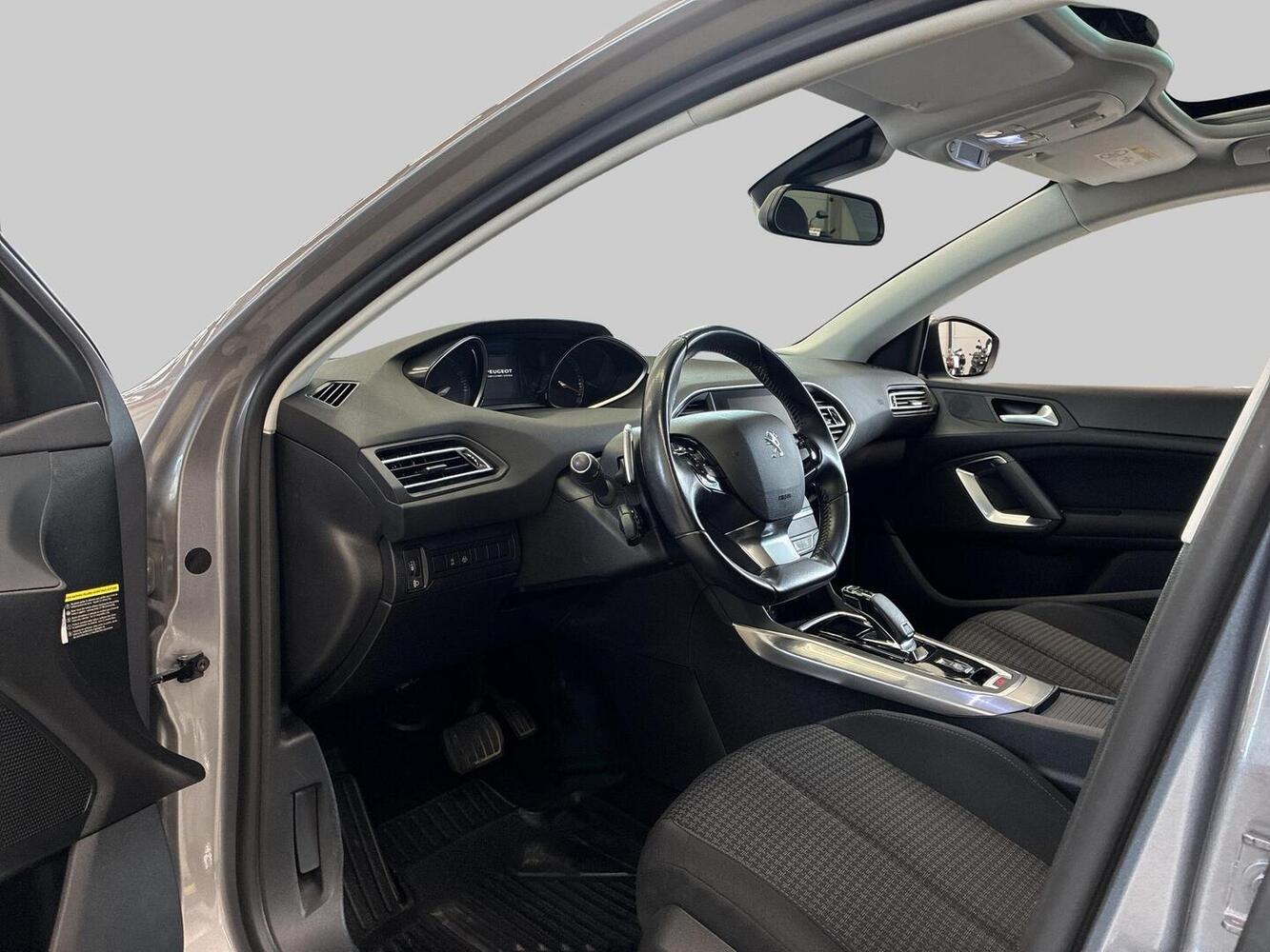 Peugeot 308 vaihtoauto