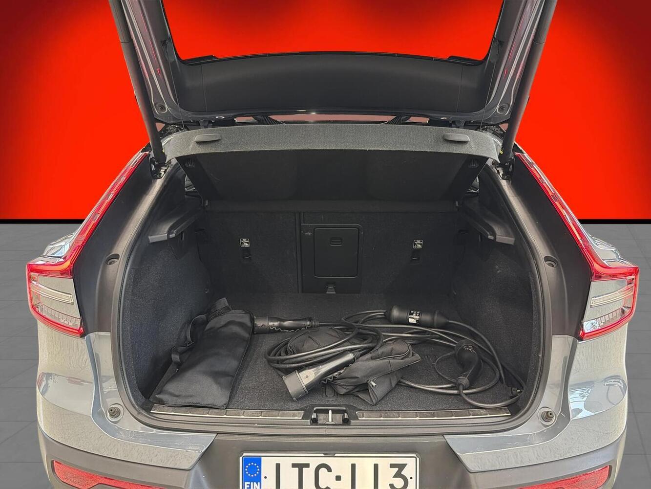 Volvo C40 vaihtoauto