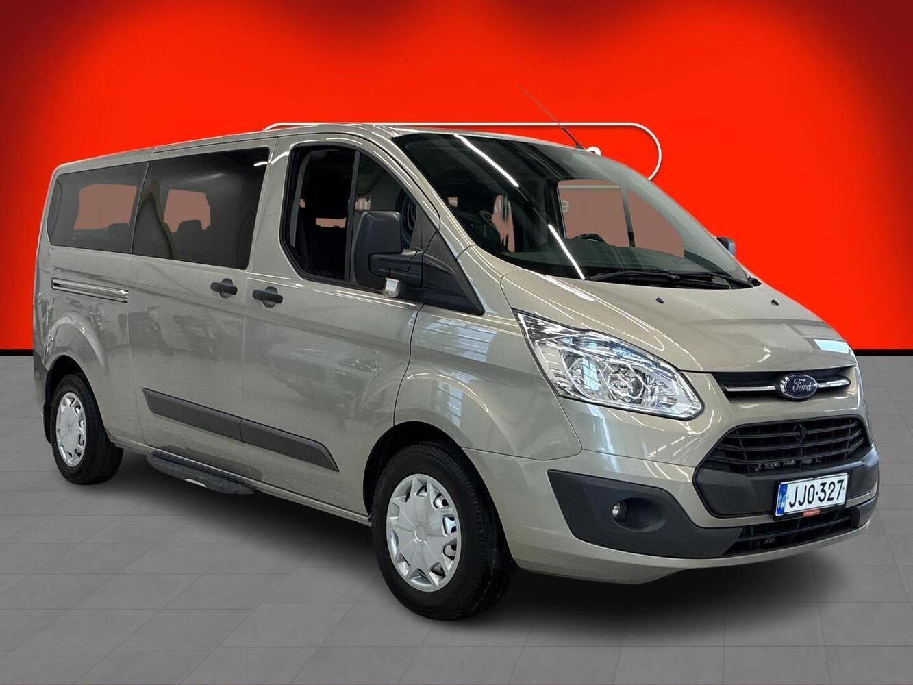 Ford Tourneo Custom vaihtoauto