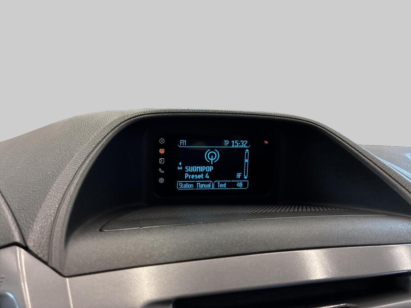 Ford Tourneo Custom vaihtoauto