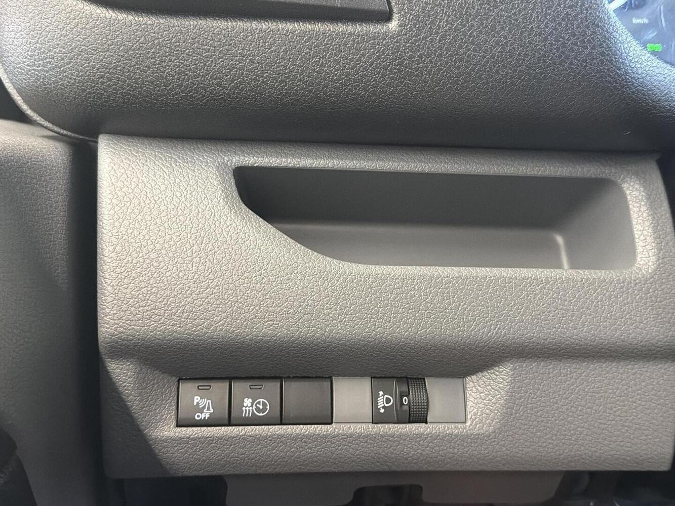 Opel Vivaro vaihtoauto