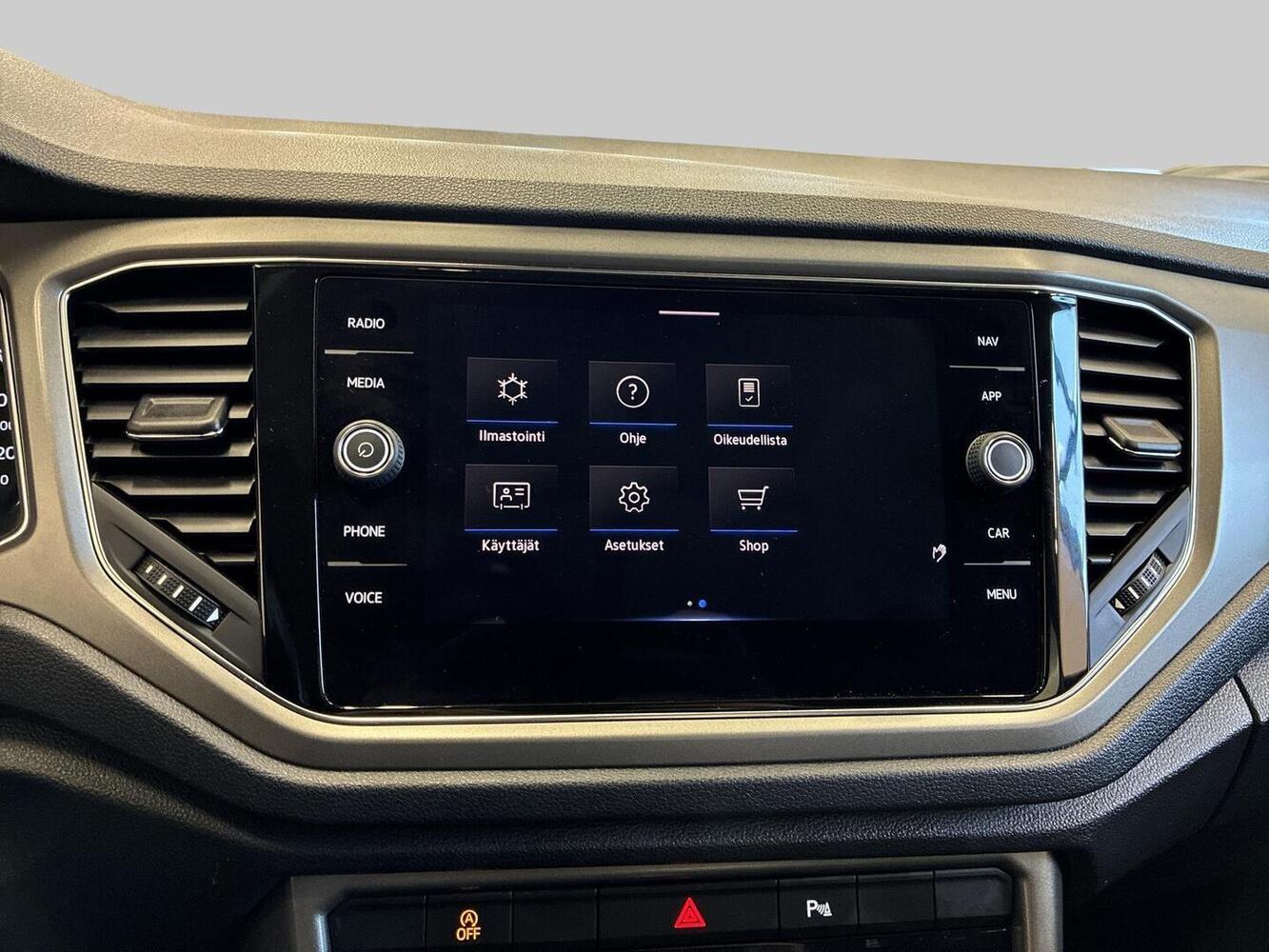 Volkswagen T-Roc vaihtoauto