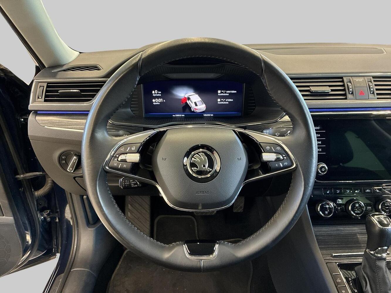 Skoda Superb vaihtoauto