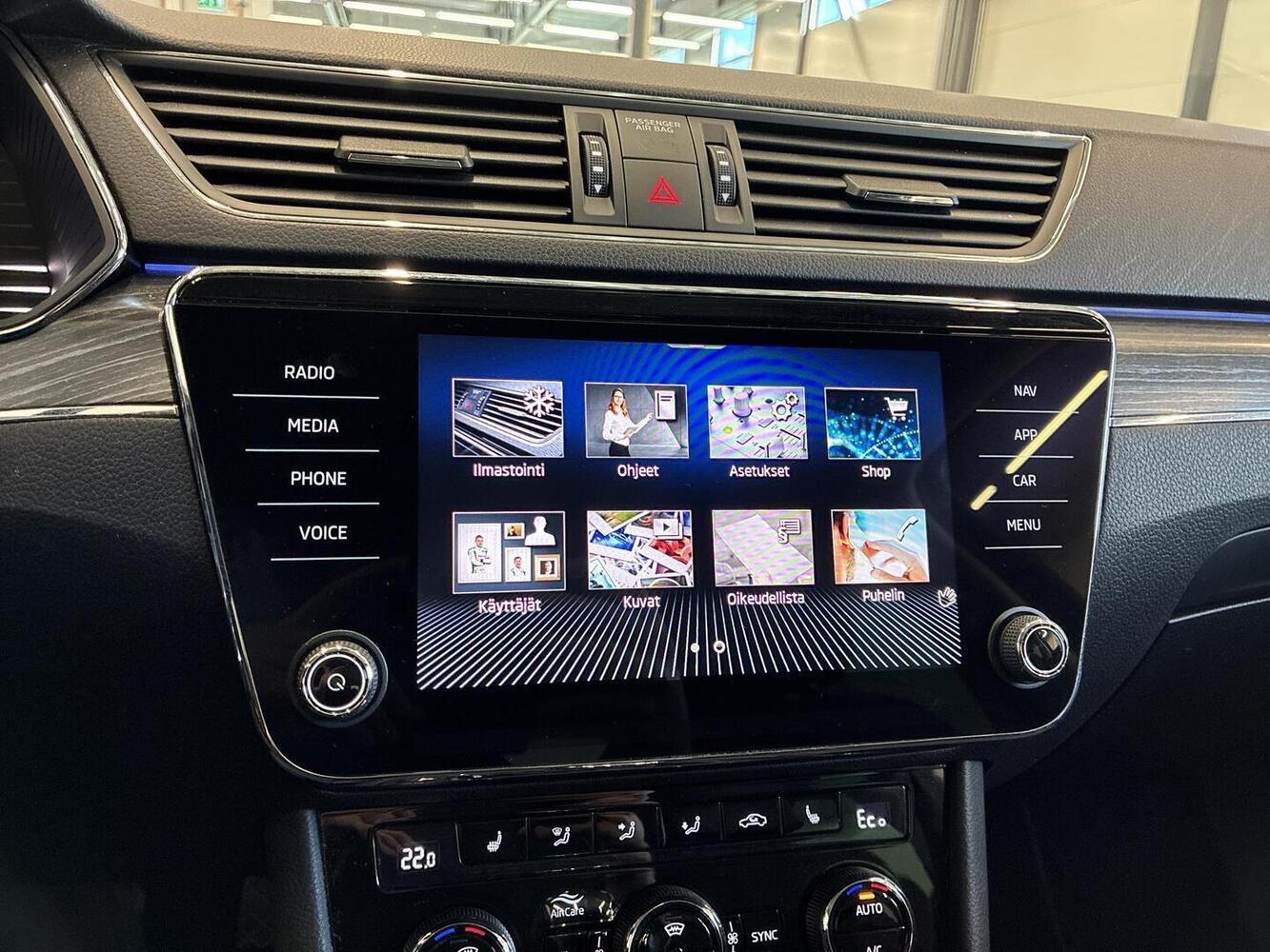 Skoda Superb vaihtoauto