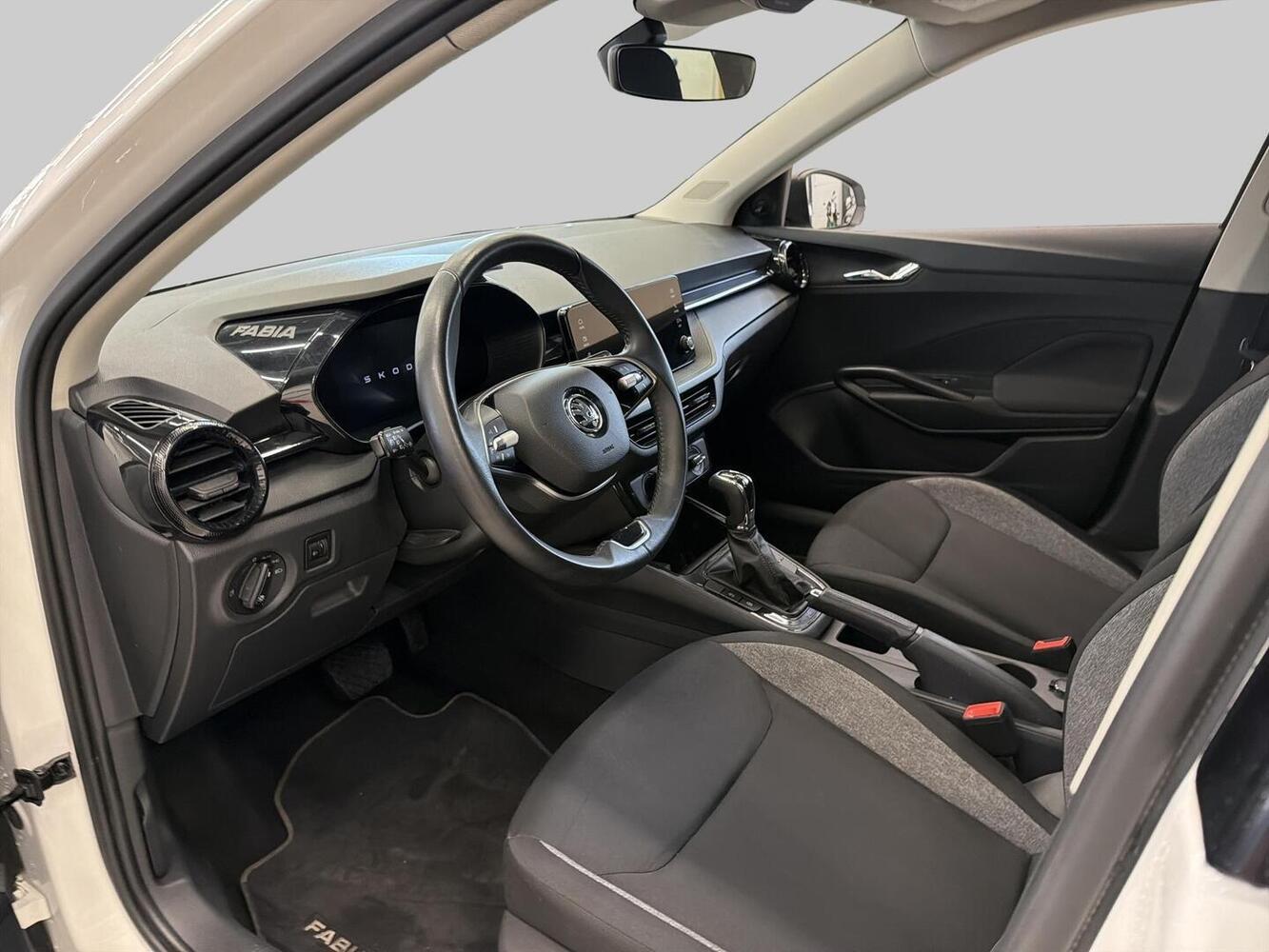 Skoda Fabia vaihtoauto