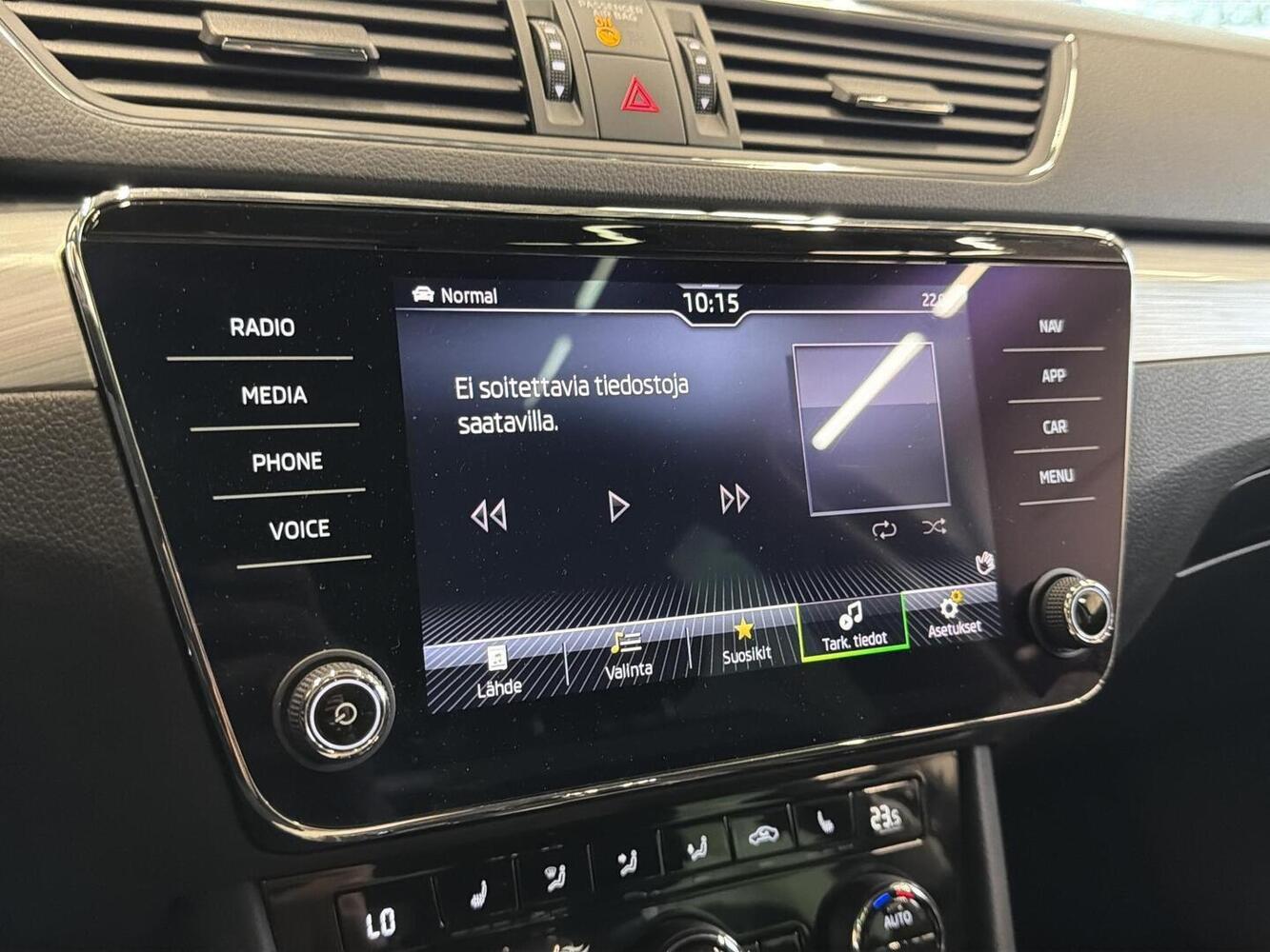 Skoda Superb vaihtoauto