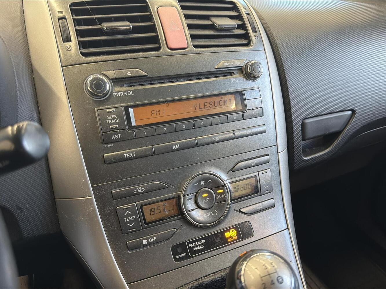 Toyota Auris vaihtoauto