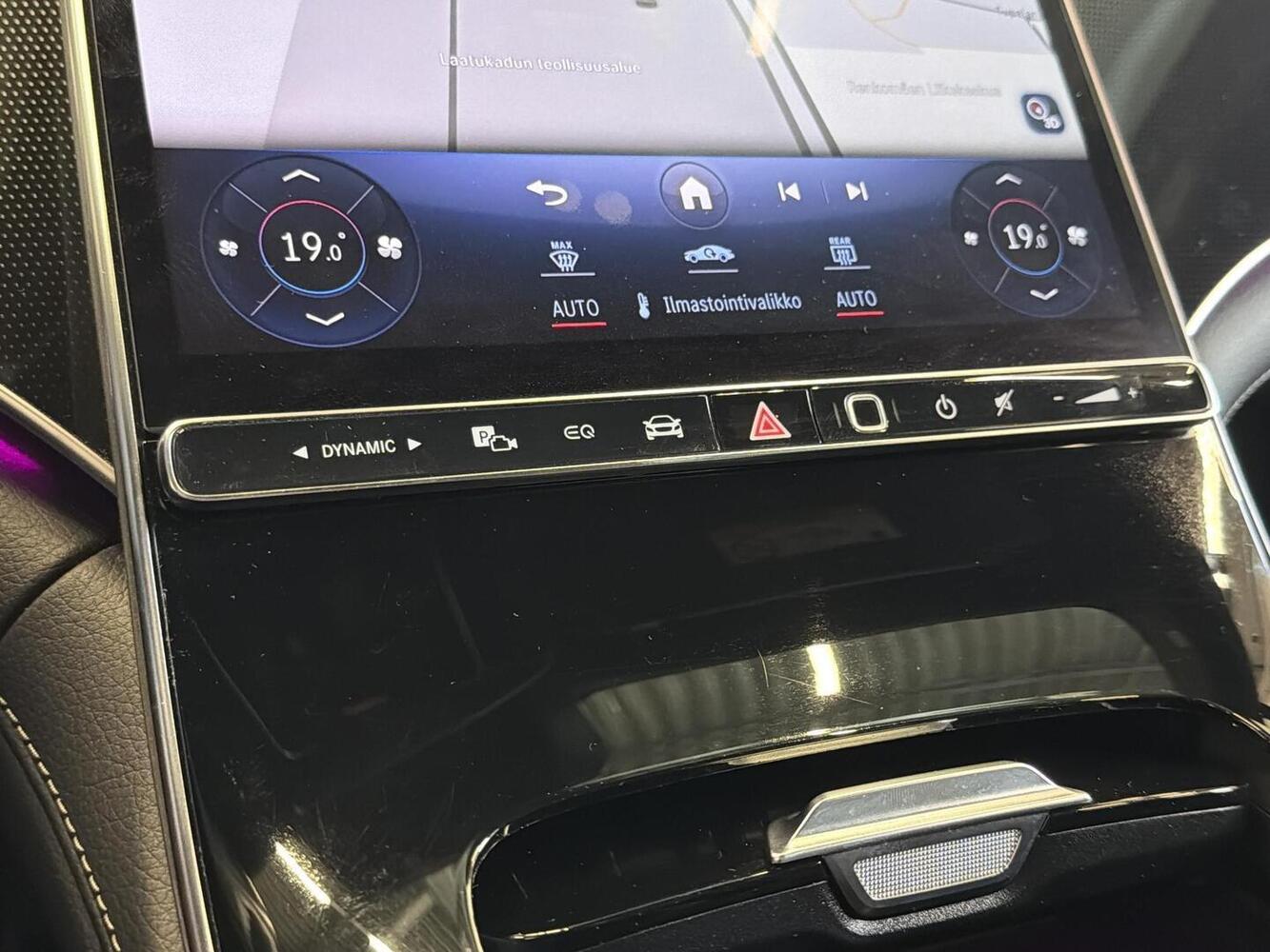 Mercedes-Benz EQE vaihtoauto