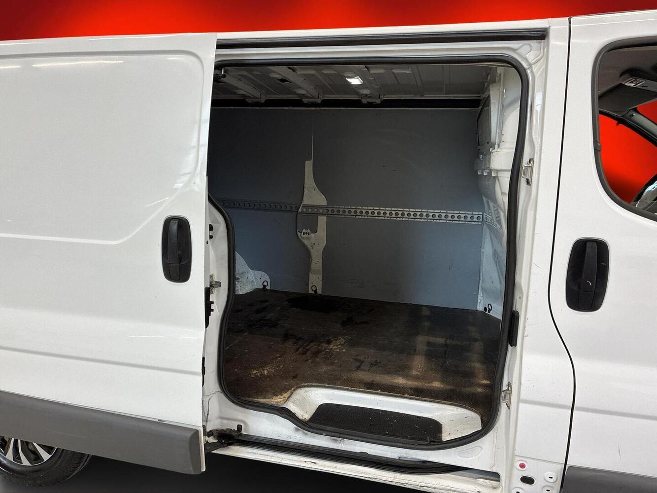 Renault Trafic vaihtoauto