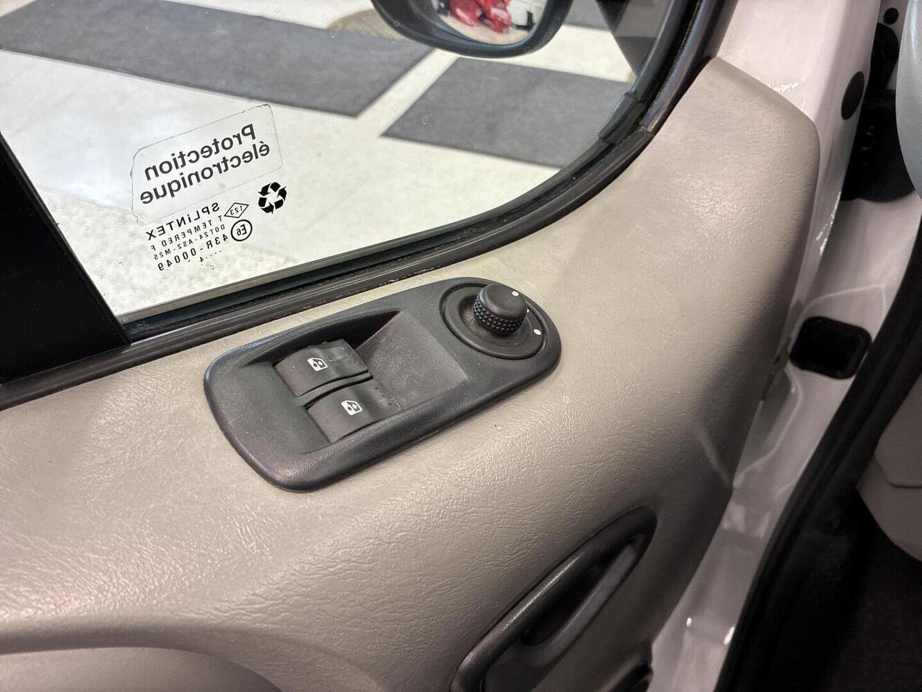 Renault Trafic vaihtoauto