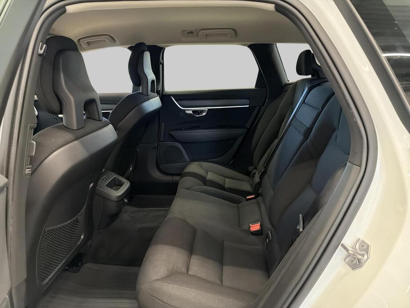 Volvo V90 Cross Country vaihtoauto