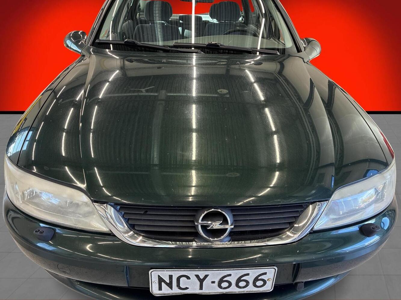 Opel Vectra vaihtoauto