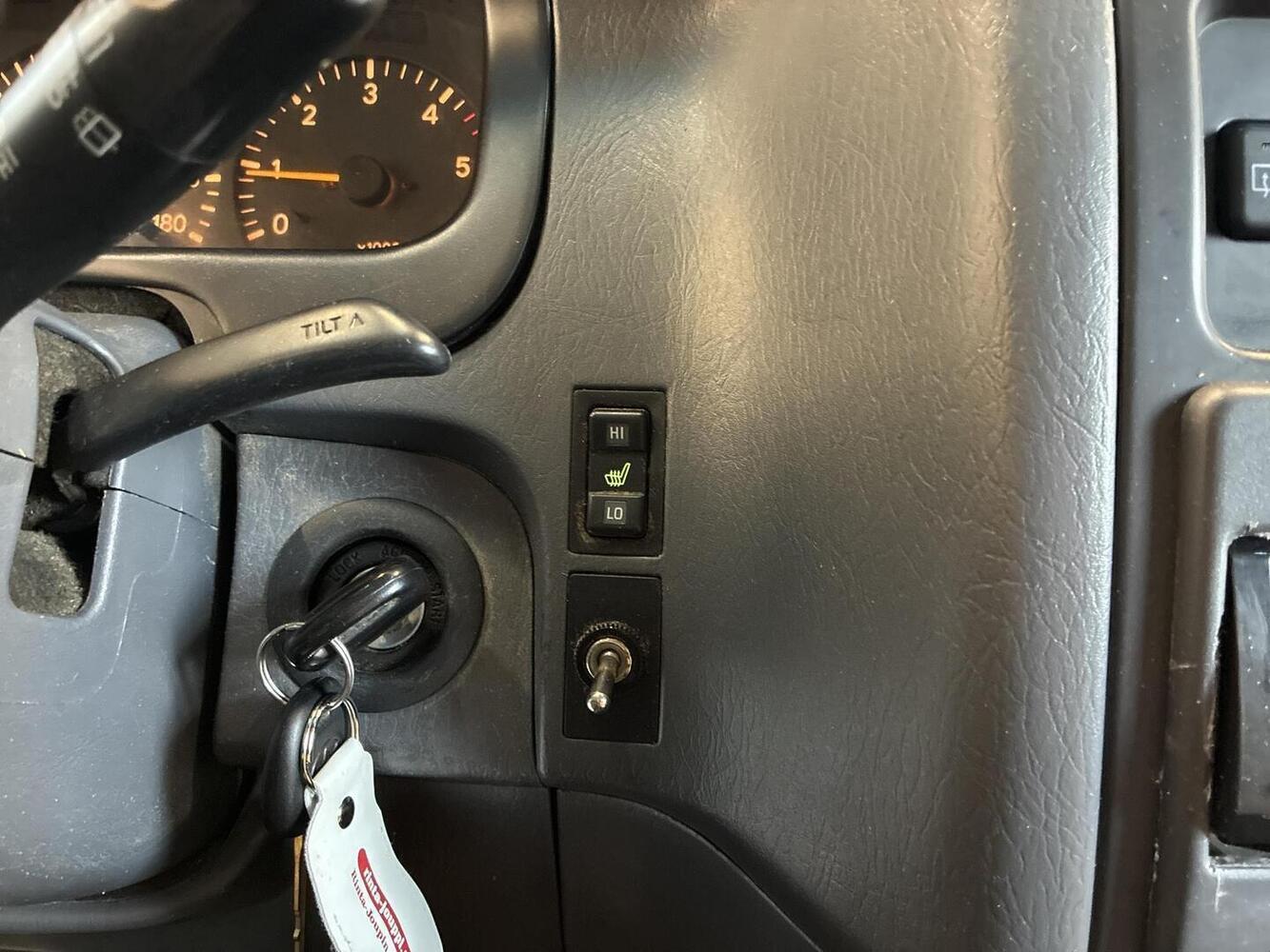 Toyota Hiace vaihtoauto