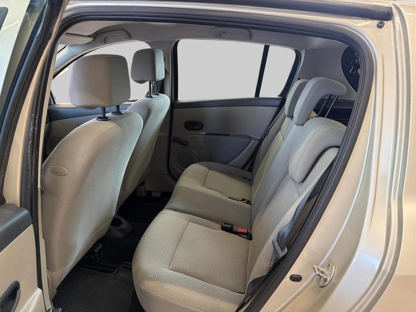 Renault Clio vaihtoauto