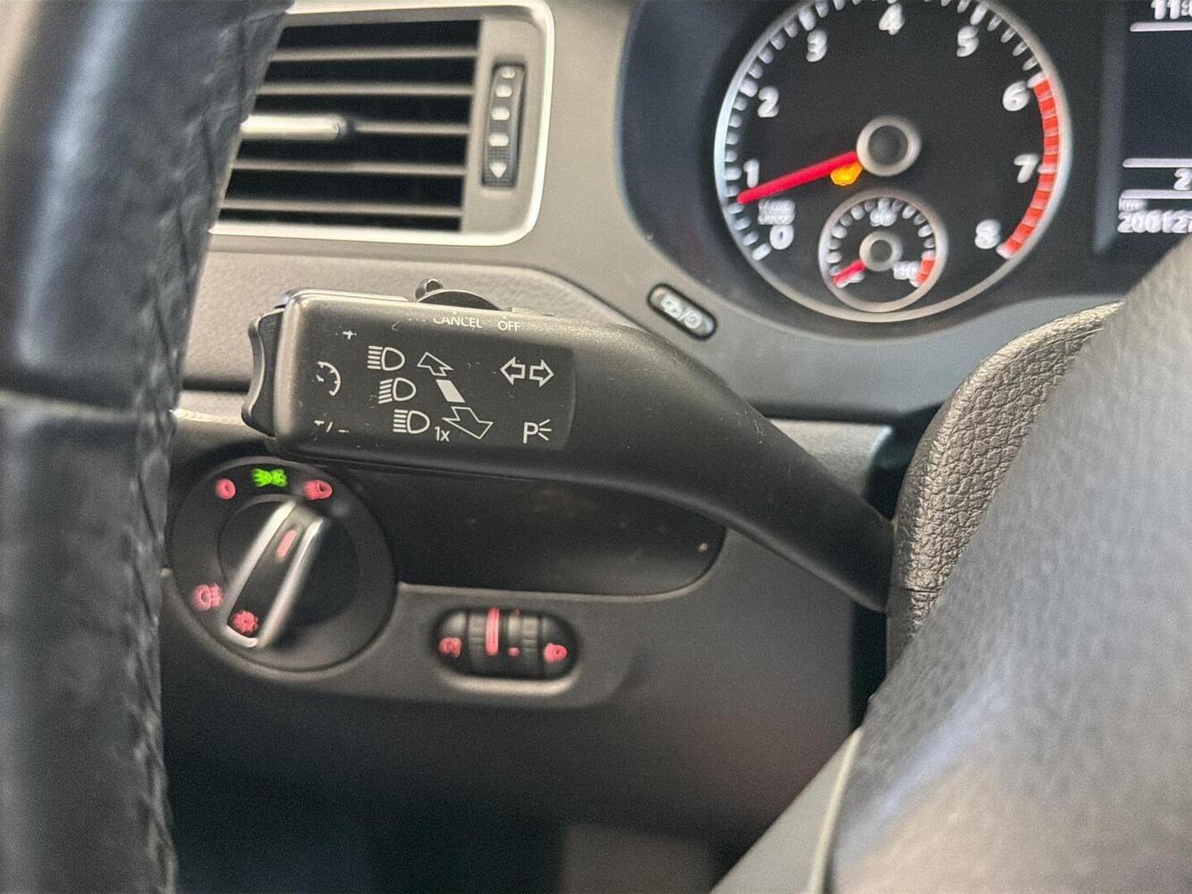 Volkswagen Jetta vaihtoauto