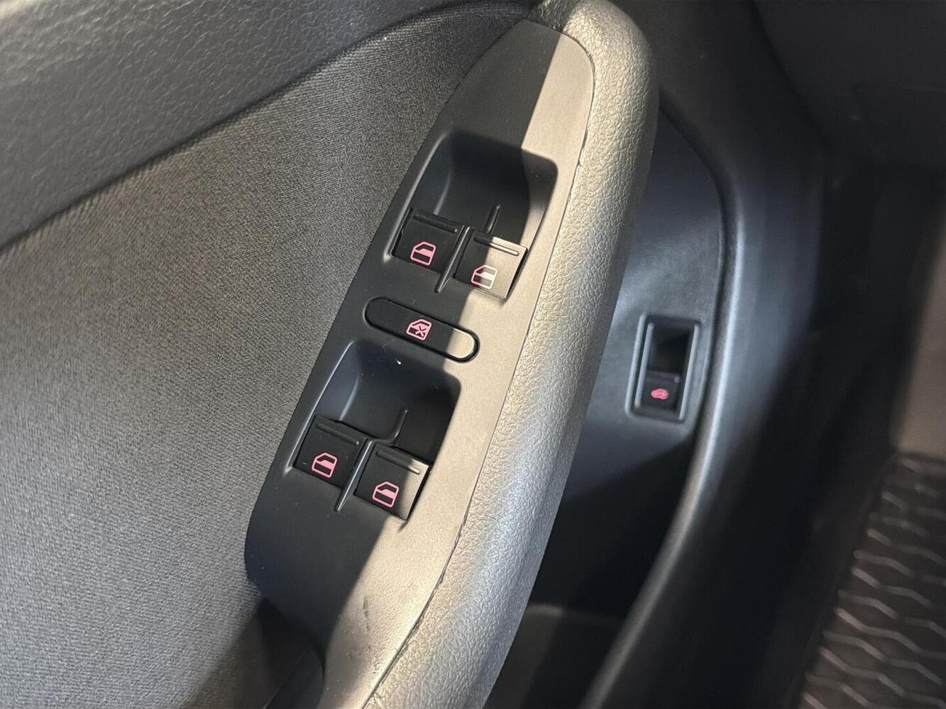 Volkswagen Jetta vaihtoauto
