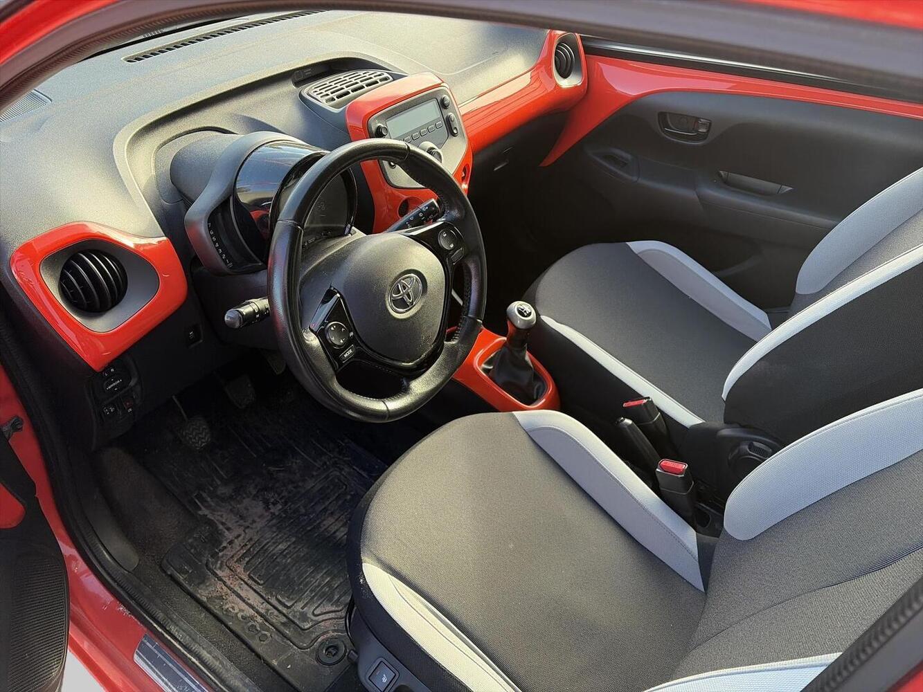 Toyota AYGO vaihtoauto