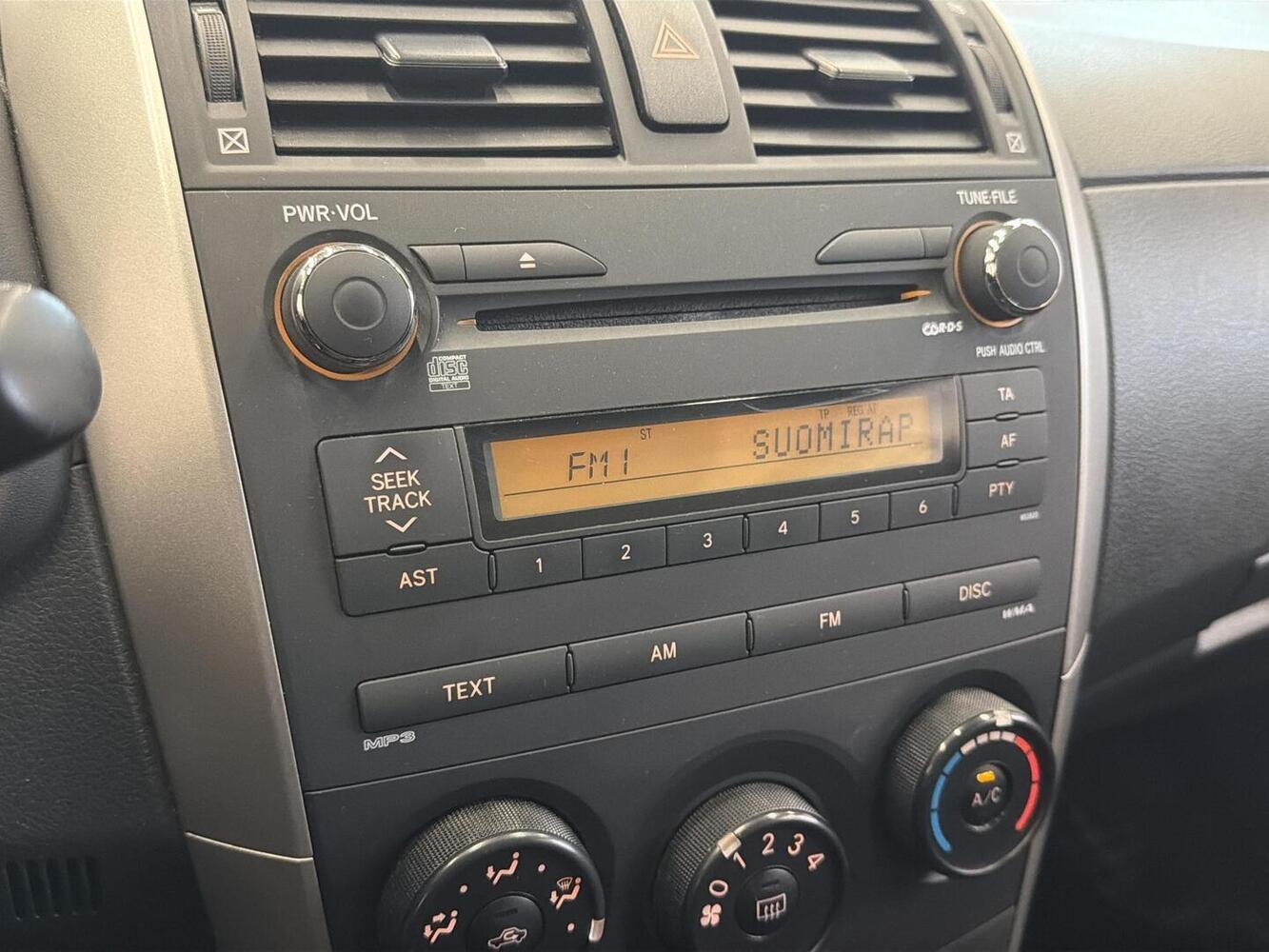 Toyota Corolla vaihtoauto