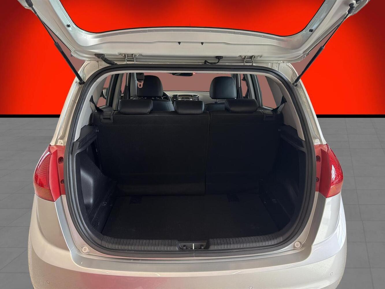 Kia Venga vaihtoauto