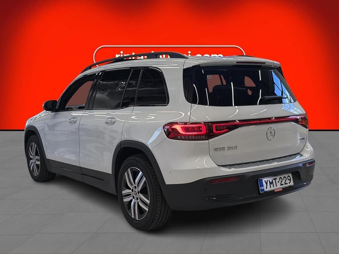 Mercedes-Benz EQB vaihtoauto