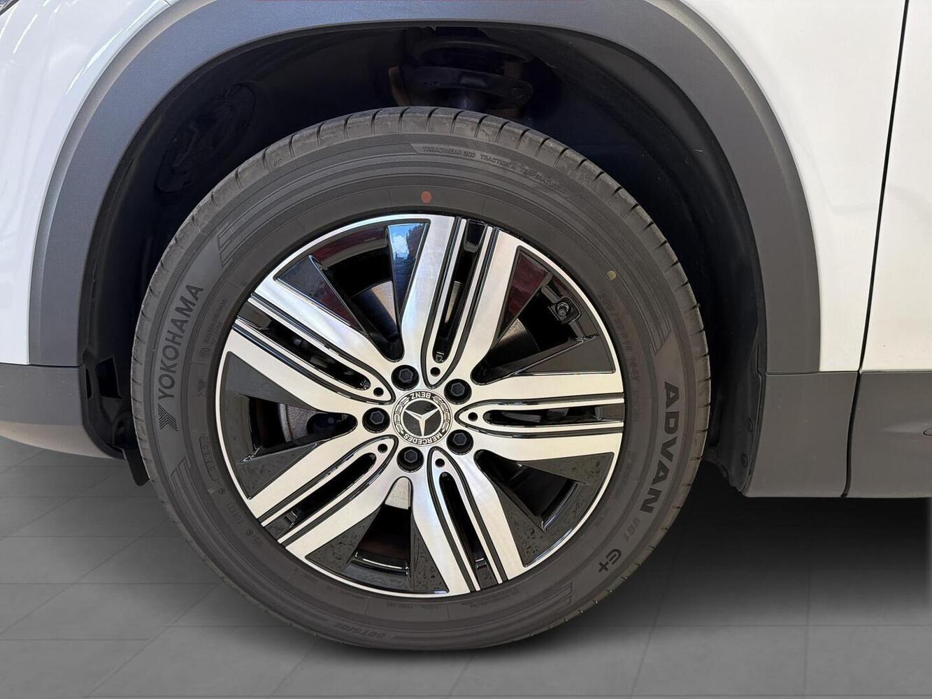 Mercedes-Benz EQB vaihtoauto