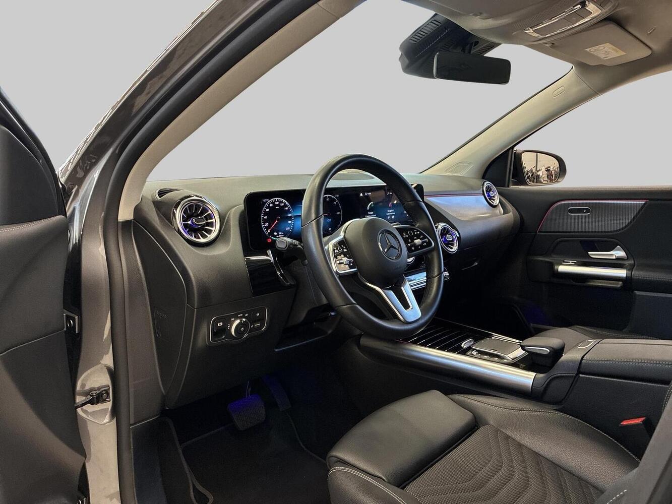Mercedes-Benz EQA vaihtoauto