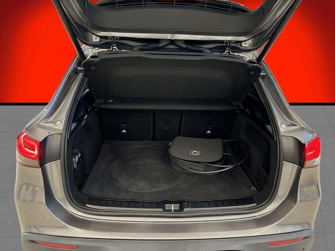 Mercedes-Benz EQA vaihtoauto