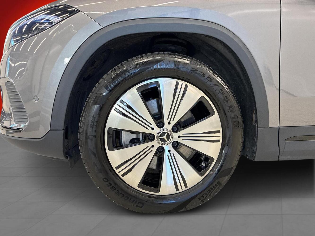 Mercedes-Benz EQA vaihtoauto