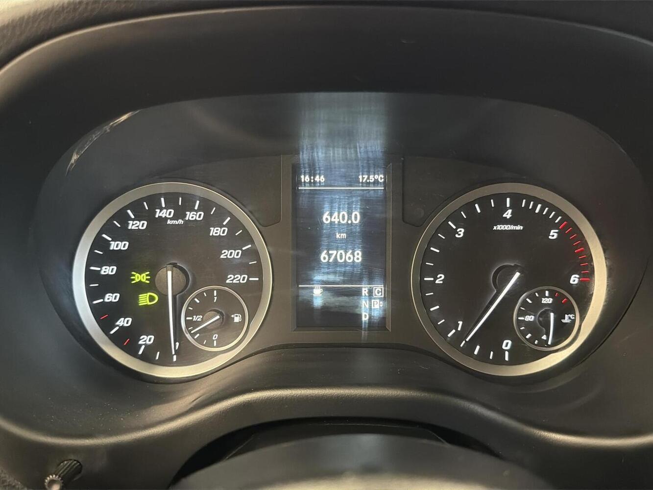 Mercedes-Benz Vito vaihtoauto