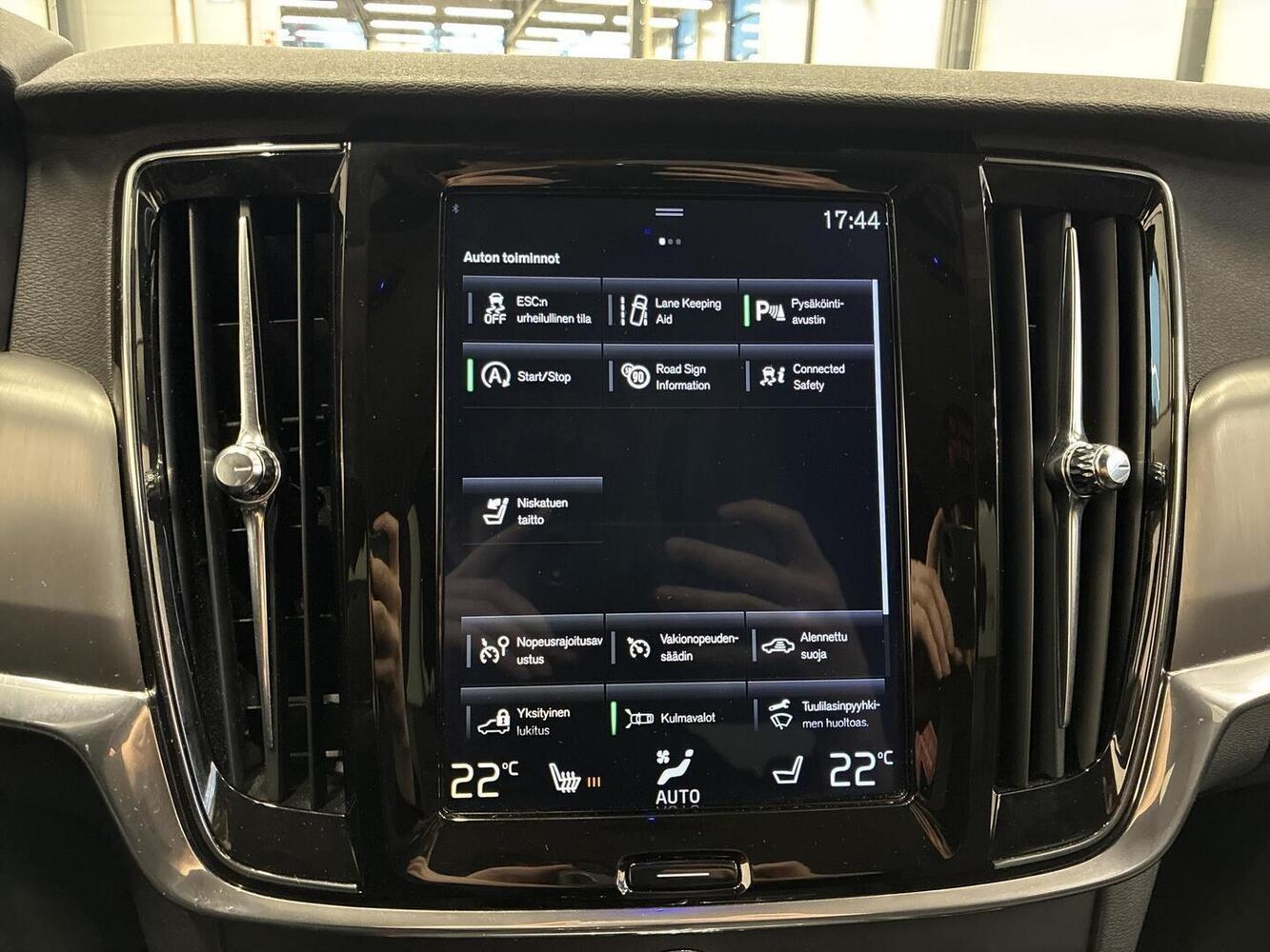 Volvo V90 vaihtoauto