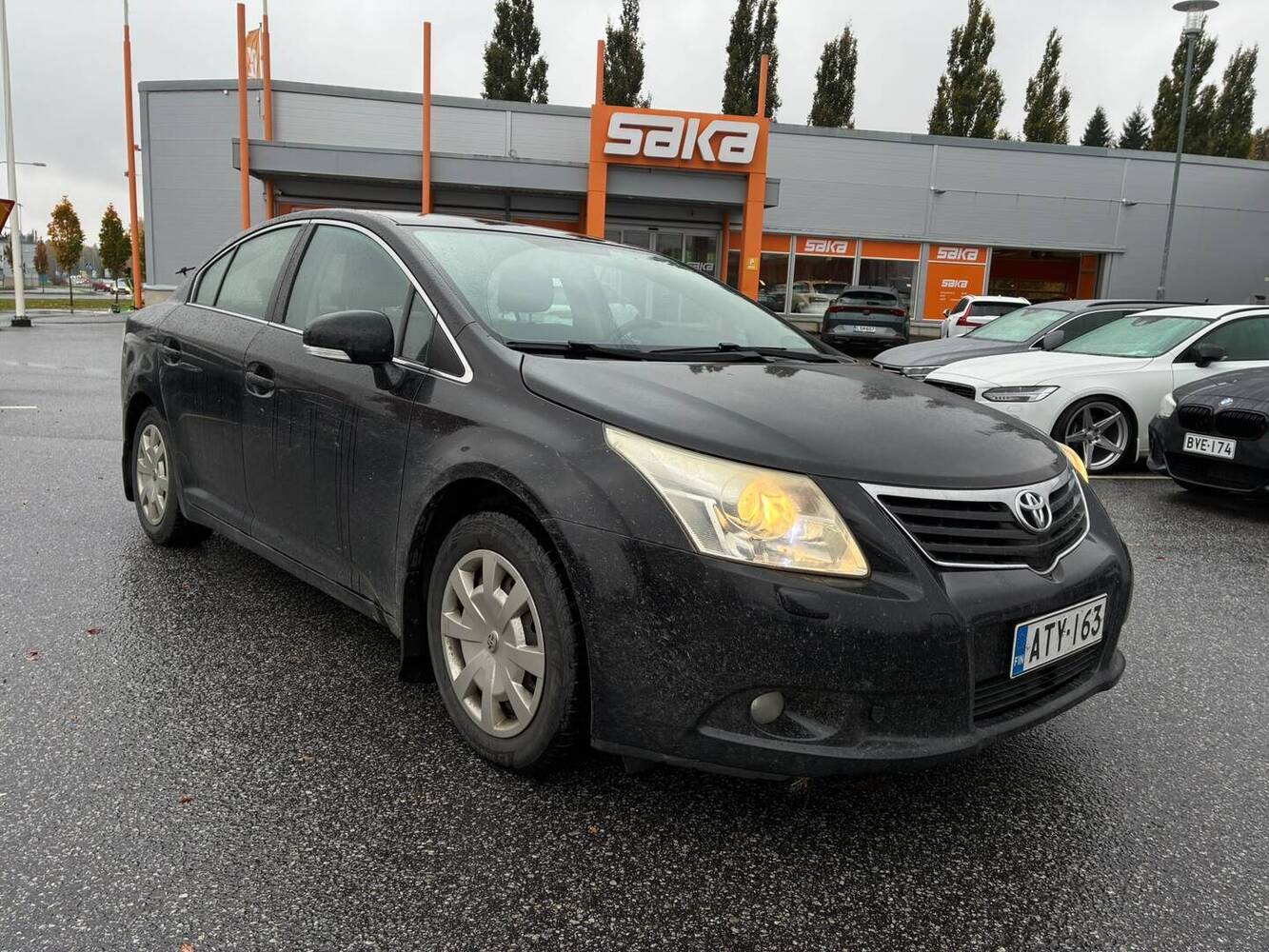 Toyota Avensis vaihtoauto