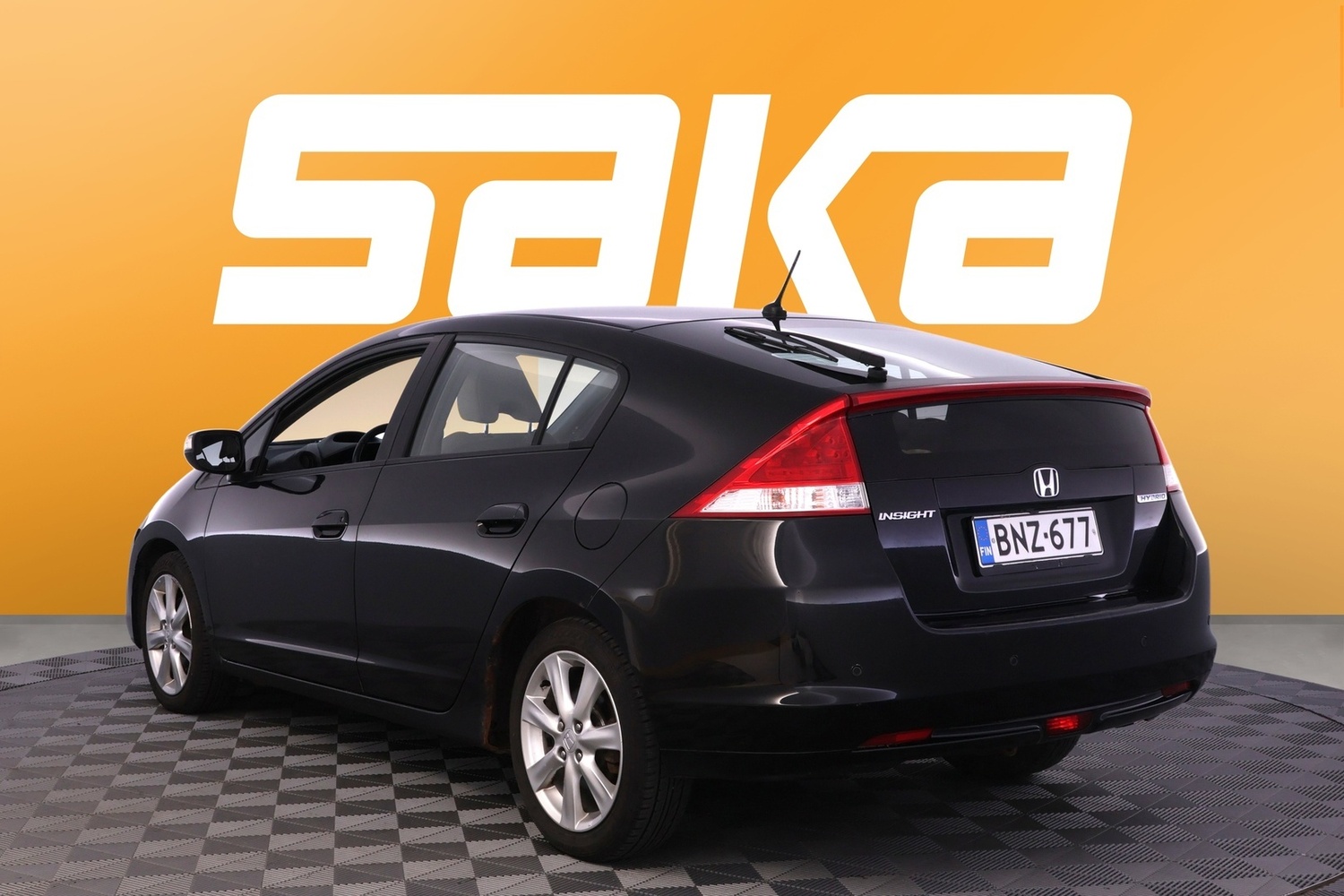 Honda Insight vaihtoauto