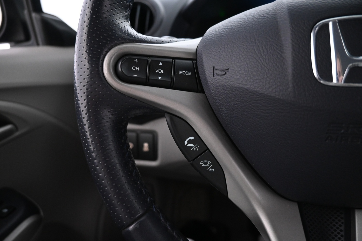 Honda Insight vaihtoauto