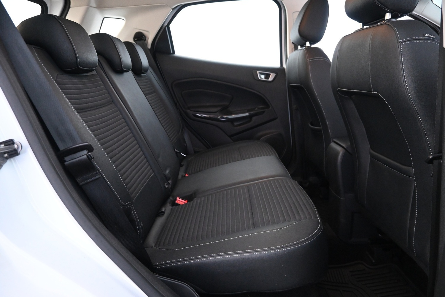 Ford Ecosport vaihtoauto