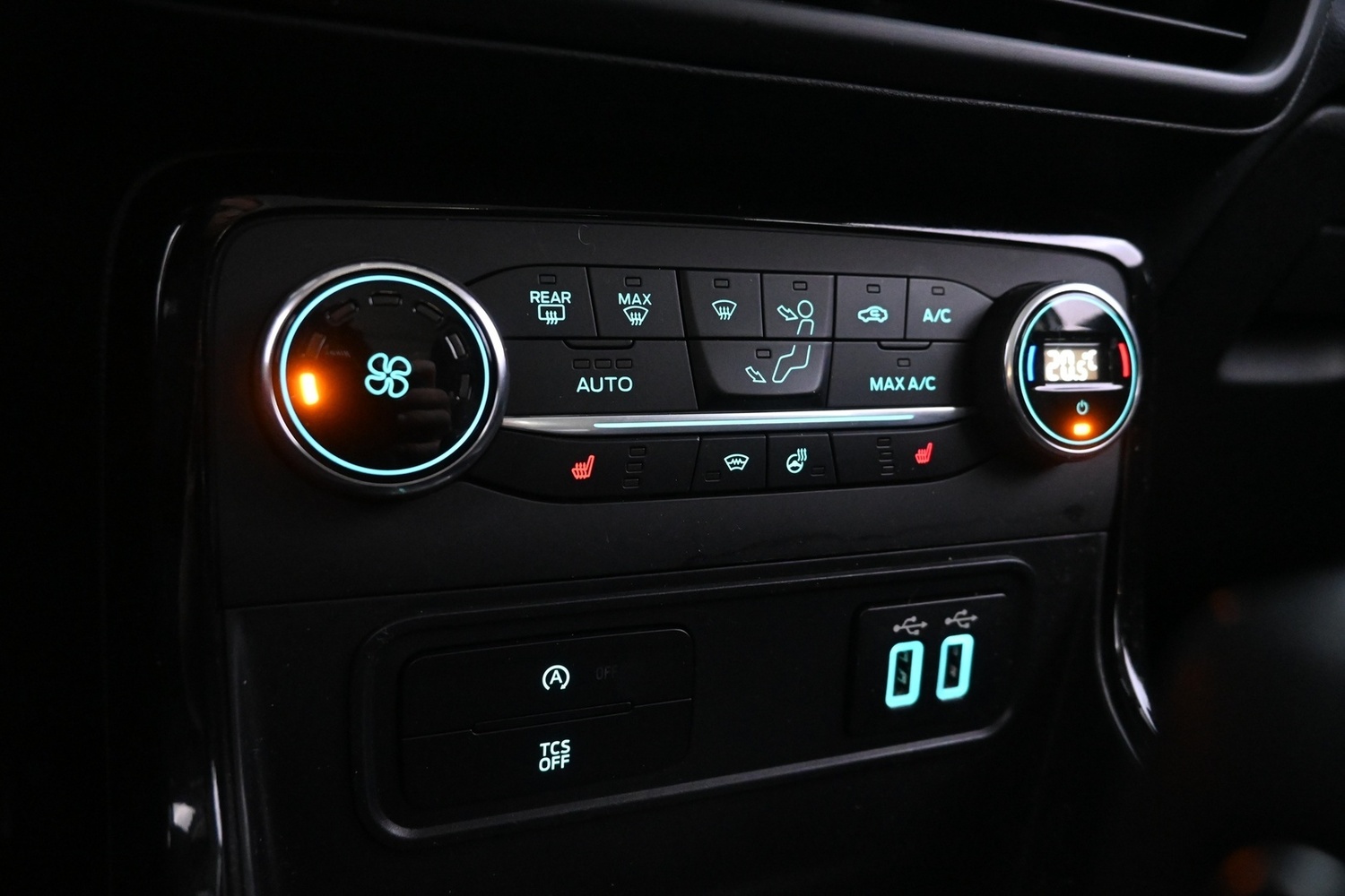 Ford Ecosport vaihtoauto