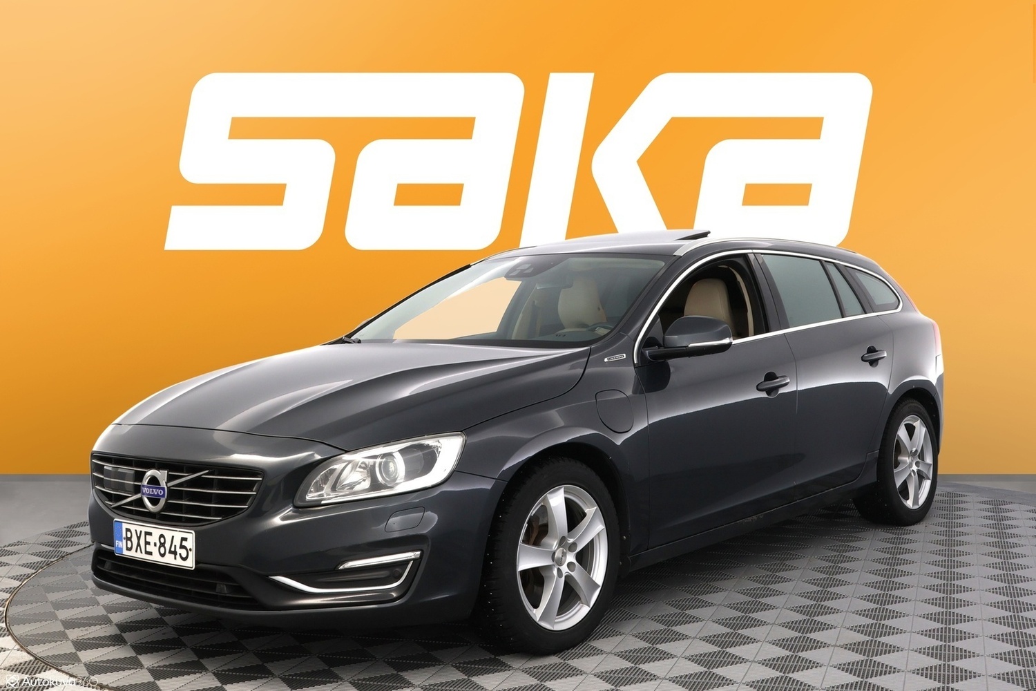 Volvo V60 vaihtoauto