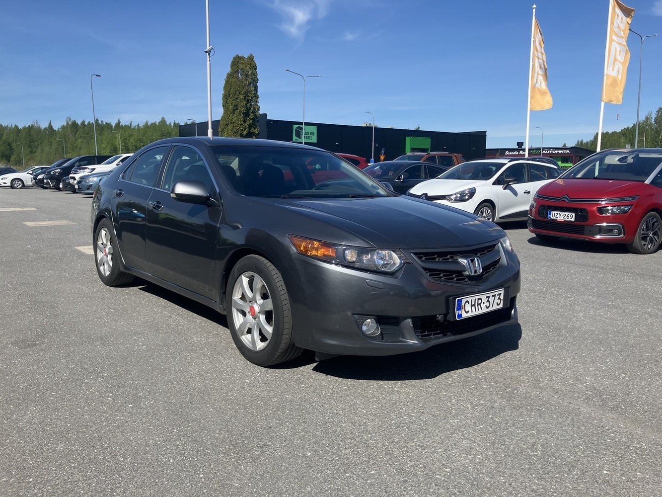 Honda Accord vaihtoauto