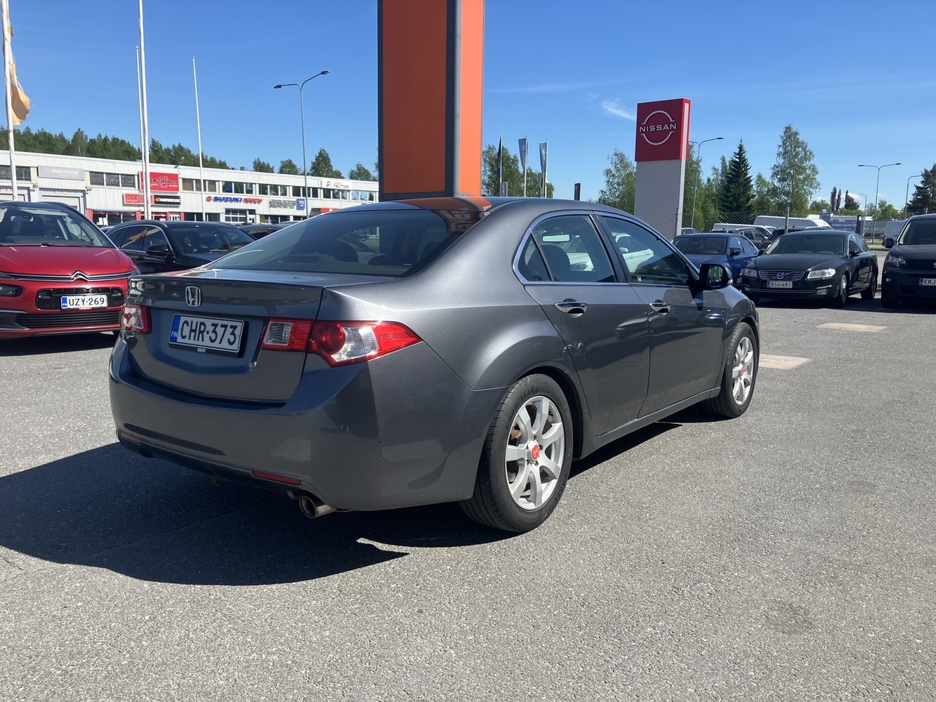 Honda Accord vaihtoauto