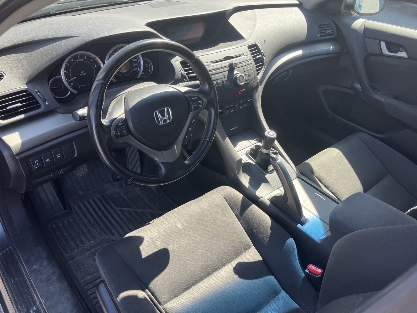 Honda Accord vaihtoauto