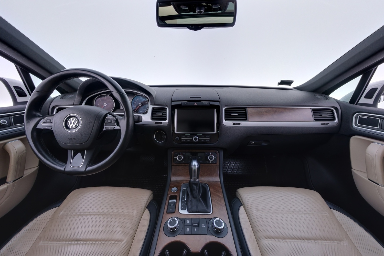Volkswagen Touareg vaihtoauto