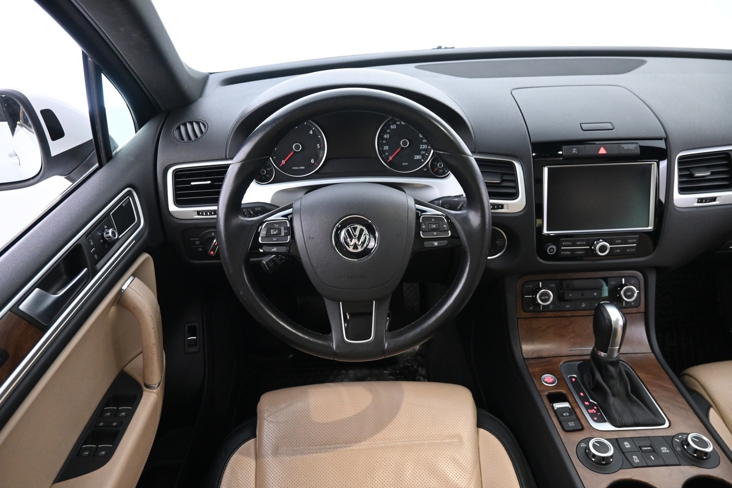Volkswagen Touareg vaihtoauto